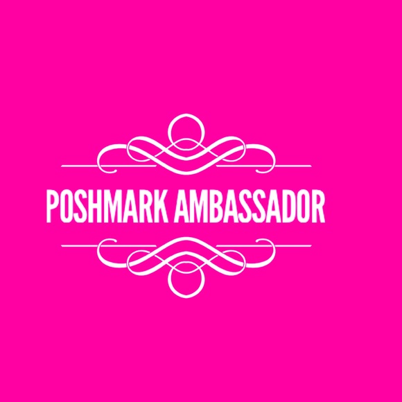 Meet your Posher, Andrea - Picture 1 of 3